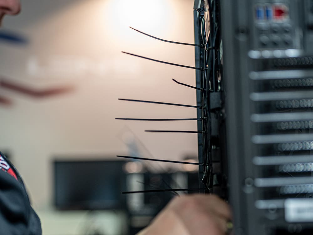 Finitions d’assemblage Len’s PC